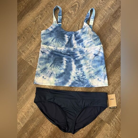 Nike Scoop Neck Tankini Top and Full Coverage Bikini Bottom Set- Size XXL - Picture 1 of 9
